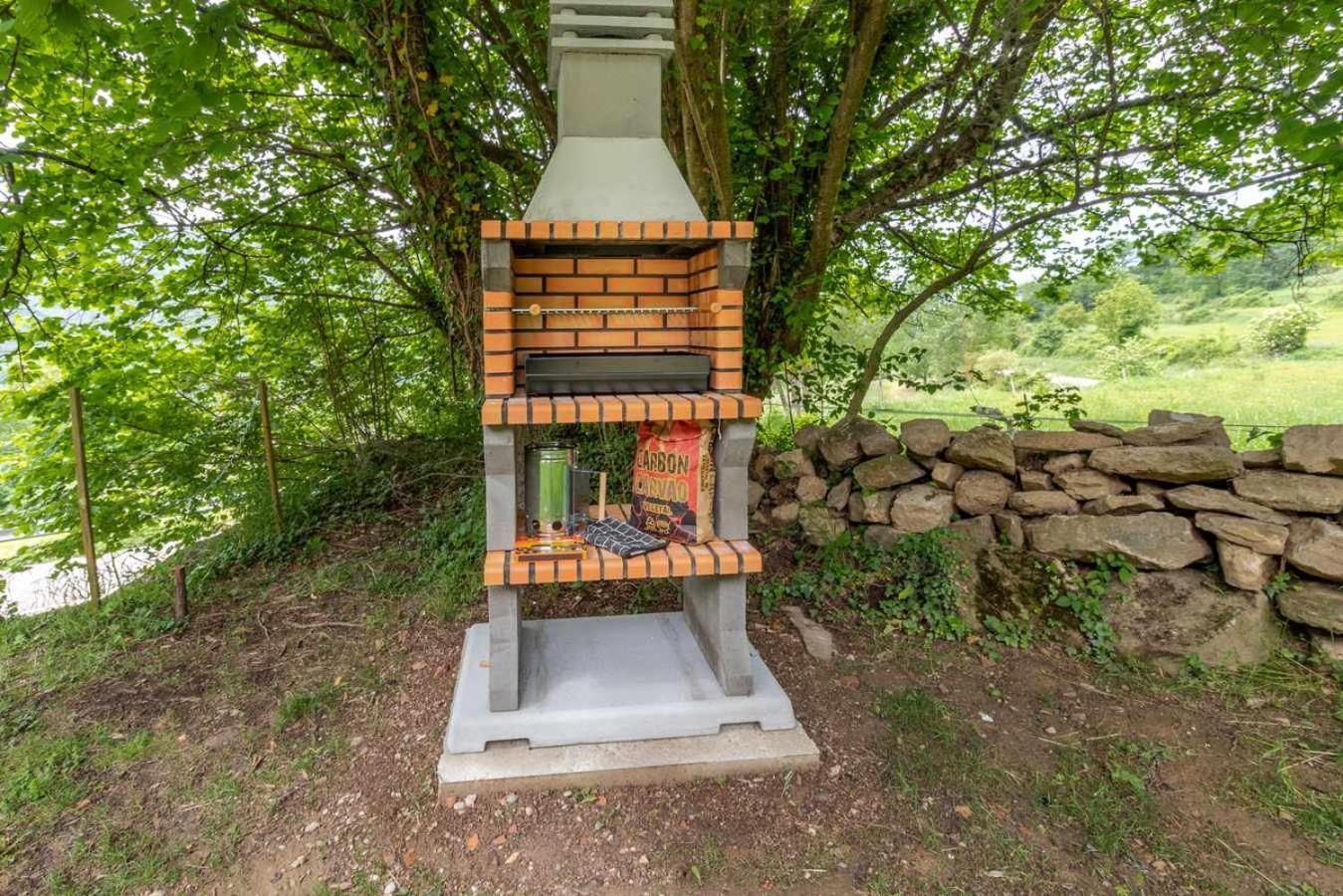 지로나 M De Puigsec Mas Rural Al Ripolles 빌라 외부 사진